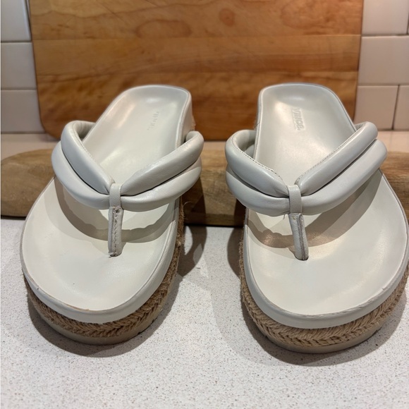 Vince Shoes - Vince. Forest Faux Espadrille Platform Women's White Sandals - SZ 10 EU 40